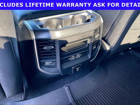 Used 2025 RAM 1500 Big Horn AWD/4WD image 27