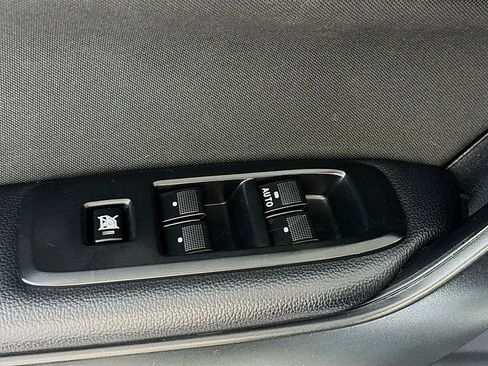 Used 2019 Ford Ranger XLT w/ Equipment Group 302A Luxury image 18