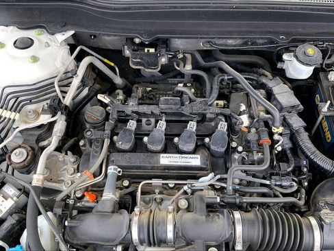 Used 2018 Honda Accord Touring image 33