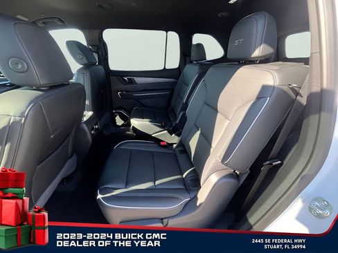 New 2025 Buick Enclave Sport Touring w/ Super Cruise Package image 12