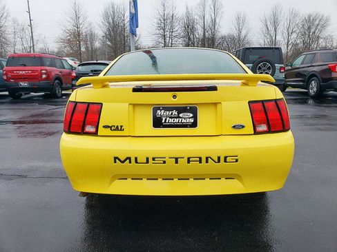 Used 2003 Ford Mustang Coupe image 6