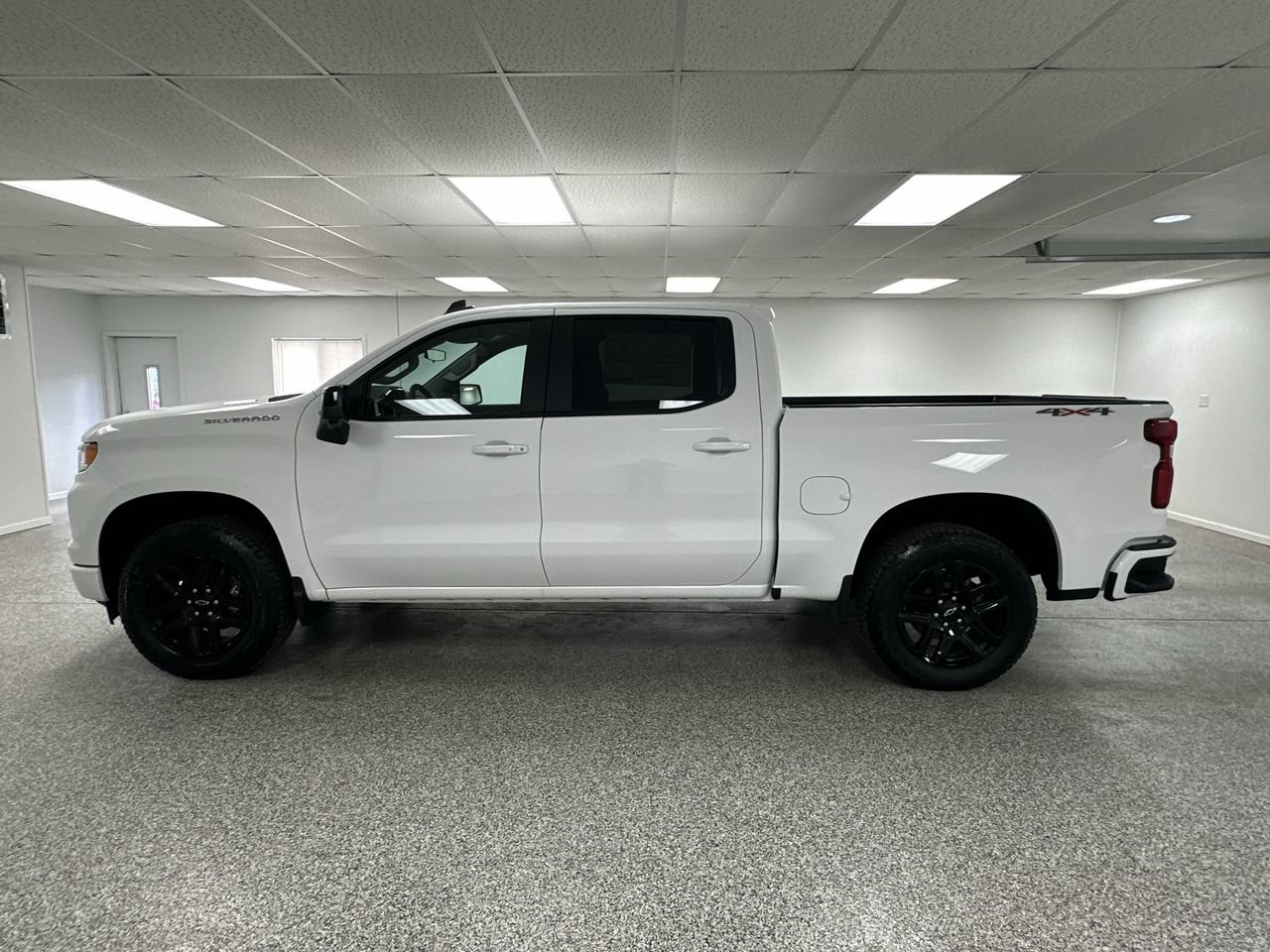 New 2026 Chevrolet Silverado 1500 RST w/ RST All Star Premium Package AWD/4WD image 5