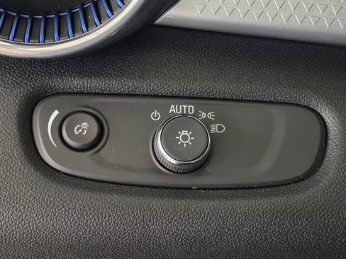 New 2026 Chevrolet Trax LT w/ Driver Confidence Package image 34