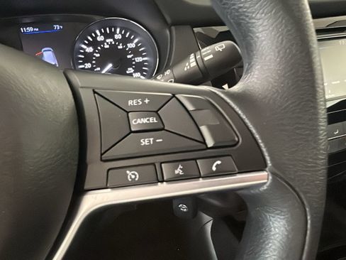 Used 2020 Nissan Rogue S FWD image 20