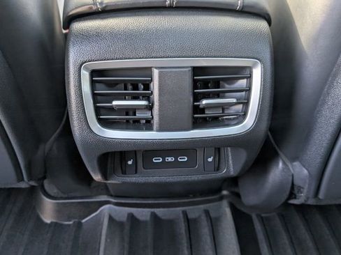 Certified 2025 Acura RDX SH-AWD w/ Advance Package image 18