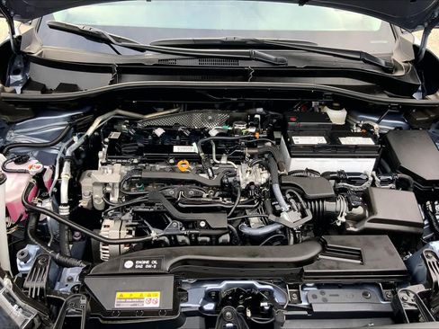 Used 2026 Toyota Corolla Cross XLE FWD image 31