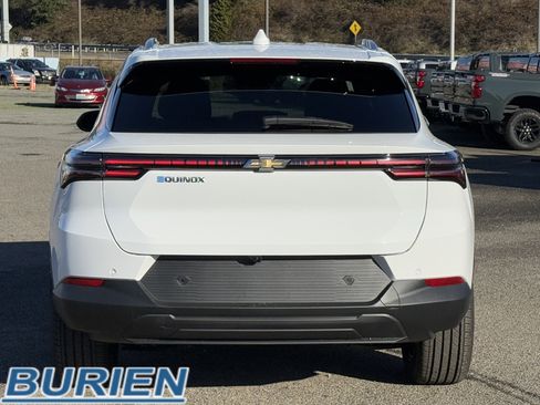 New 2026 Chevrolet Equinox EV LT image 4