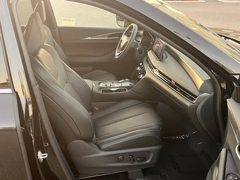 Certified 2026 INFINITI QX60 Luxe w/ Cargo Package image 8