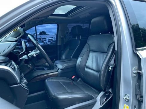 Used 2019 Chevrolet Tahoe LT AWD/4WD image 19