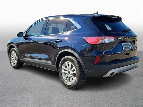 Used 2021 Ford Escape SE image 6