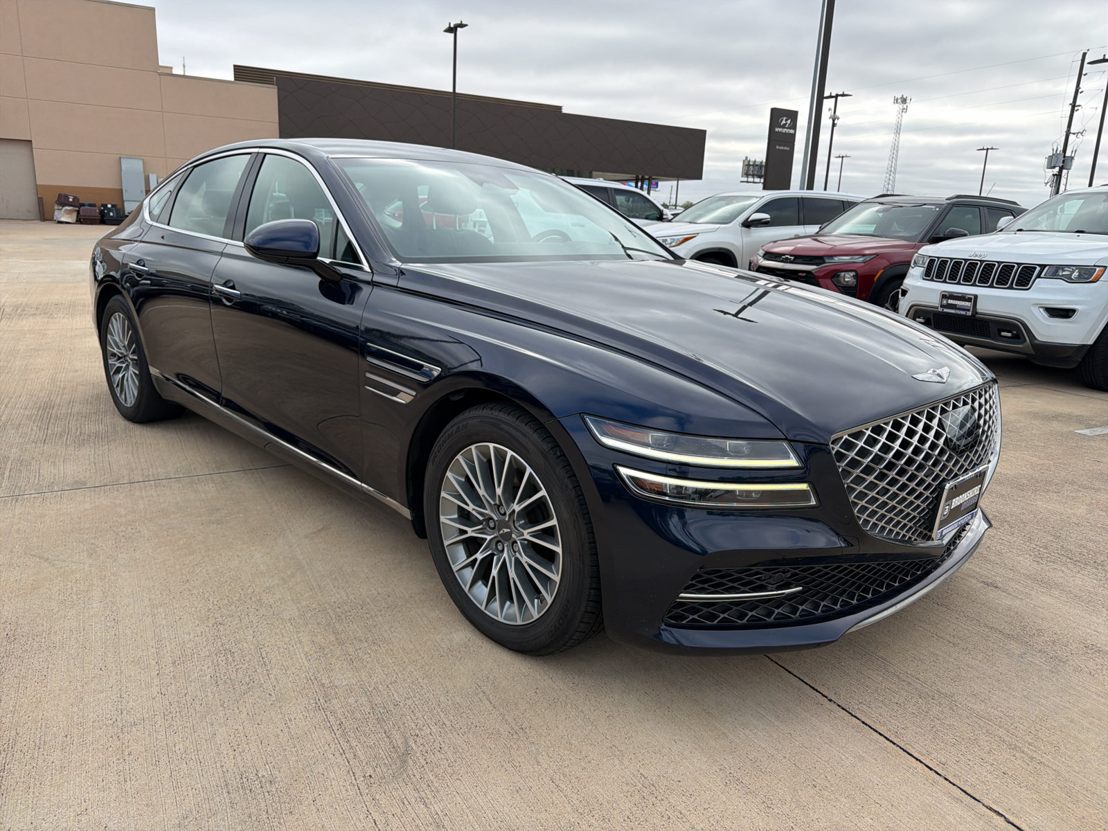 Used 2023 Genesis G80 2.5T AWD/4WD image 3