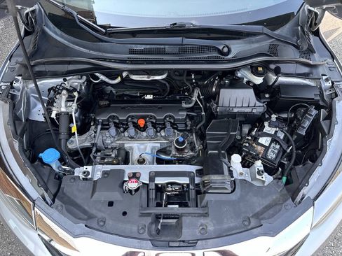 Used 2019 Honda HR-V Touring image 9
