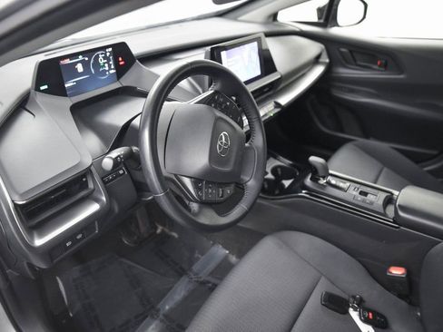 Used 2023 Toyota Prius Limited image 17