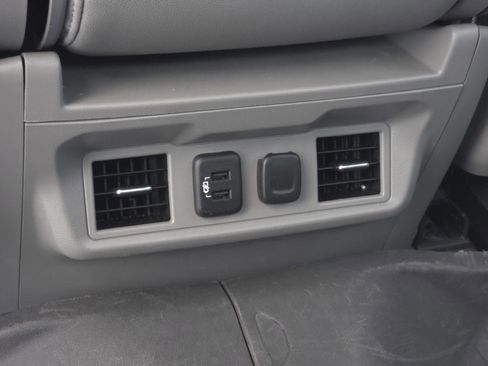 Used 2021 Chevrolet Silverado 1500 LT w/ All Star Edition Plus image 27