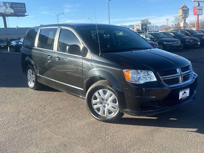 Used 2018 Dodge Grand Caravan SE w/ UConnect Hands-Free Group