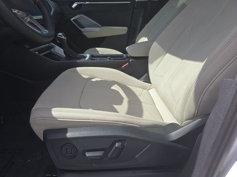 Used 2022 Audi Q3 2.0T Premium AWD/4WD image 24