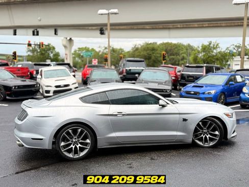 Used 2015 Ford Mustang GT RWD image 11
