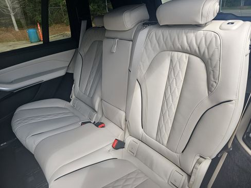 New 2026 BMW X7 xDrive40i w/ Executive Package image 14