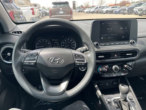 Used 2023 Hyundai Kona SEL w/ Cargo Package AWD/4WD image 36