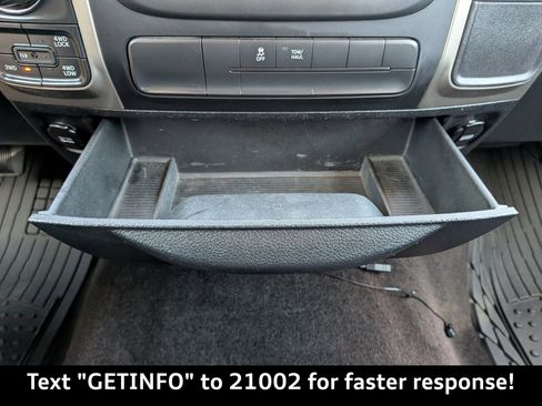 Used 2013 RAM 1500 Classic SLT w/ Premium Display Pkg image 26