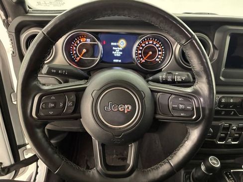 Used 2021 Jeep Wrangler Unlimited Sport image 22