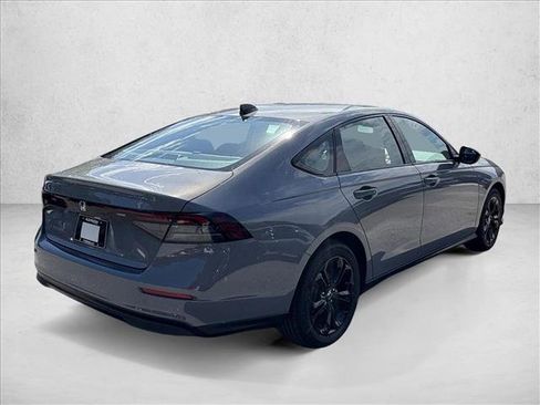 New 2025 Honda Accord SE image 5