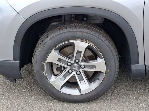 Used 2023 Honda Pilot EX-L image 8