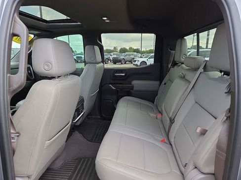 Used 2019 GMC Sierra 1500 SLT w/ SLT Premium Plus Package AWD/4WD image 20