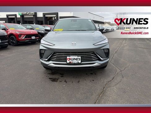 New 2026 Buick Envista Preferred image 11