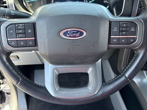 Used 2022 Ford F150 XLT w/ Equipment Group 302A High AWD/4WD image 9