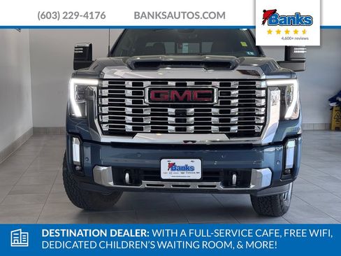 Certified 2024 GMC Sierra 3500 Denali w/ Denali Reserve Package AWD/4WD image 3