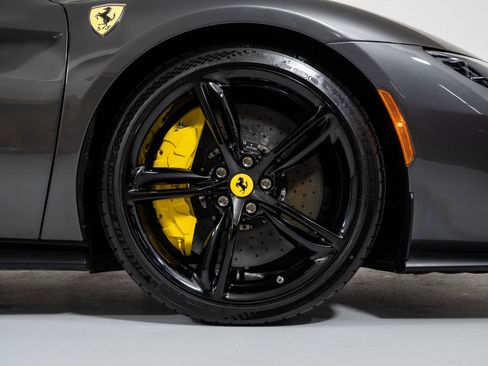 Used 2023 Ferrari 296 GTS RWD image 21