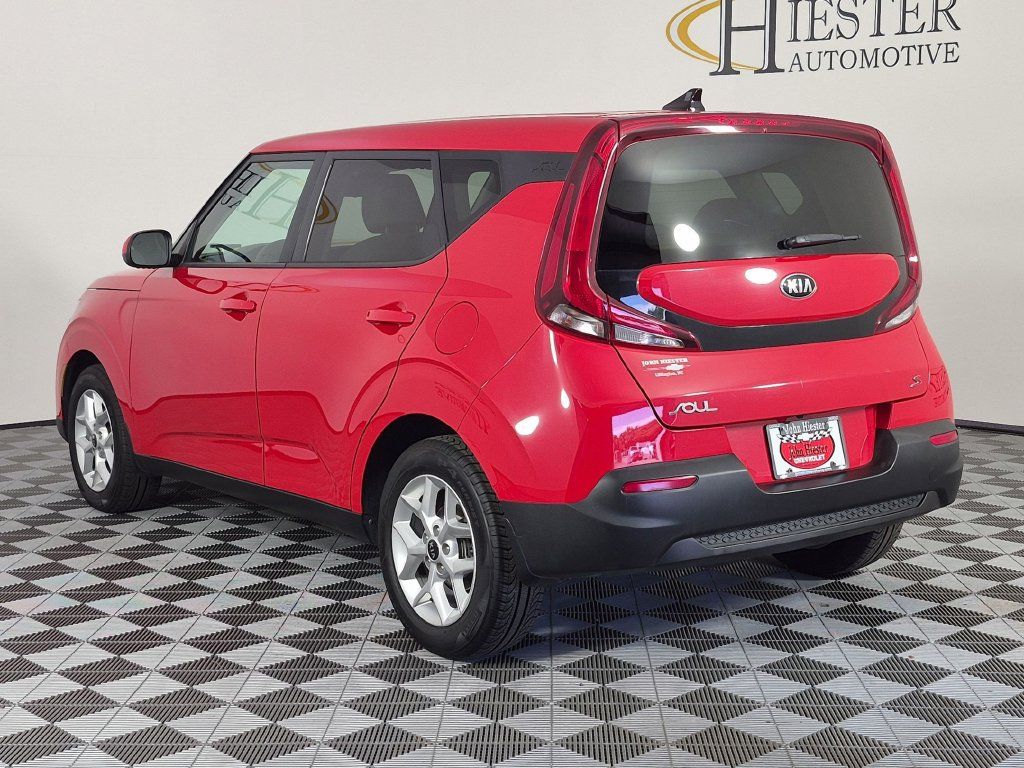 Used 2021 Kia Soul S FWD image 6