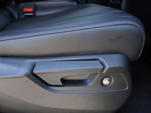 Used 2023 Acura MDX SH-AWD w/ Technology Package image 13