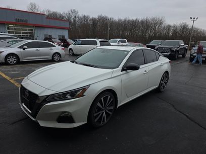 Used 2021 Nissan Altima 2.5 SR w/ SR Premium Package