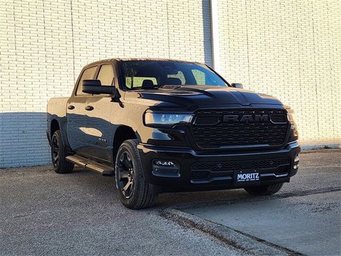 New 2026 RAM 1500 Express image 2