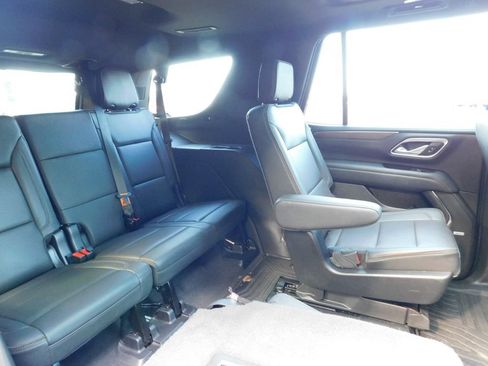 Certified 2022 Chevrolet Tahoe High Country AWD/4WD image 5