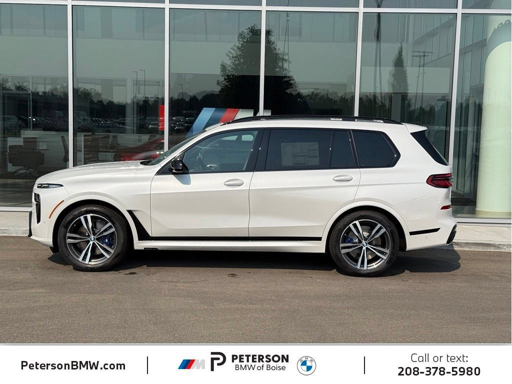 New 2027 BMW X7 M60i AWD/4WD image 2