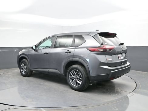 Used 2024 Nissan Rogue S AWD/4WD image 7