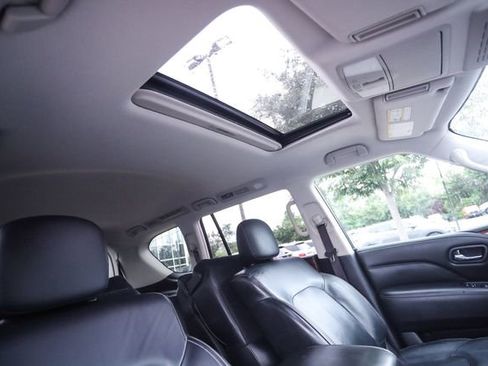 Used 2018 INFINITI QX80 4WD w/ Driver Assistance Package image 62