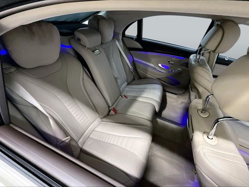 Used 2019 Mercedes-Benz S 560 Sedan image 19