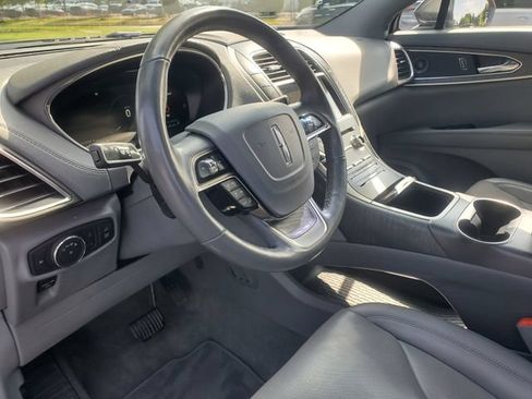 Certified 2019 Lincoln Nautilus Reserve AWD/4WD image 12