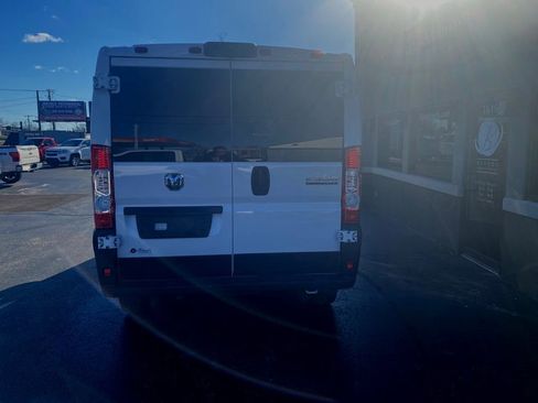 Used 2023 RAM ProMaster 2500 image 21