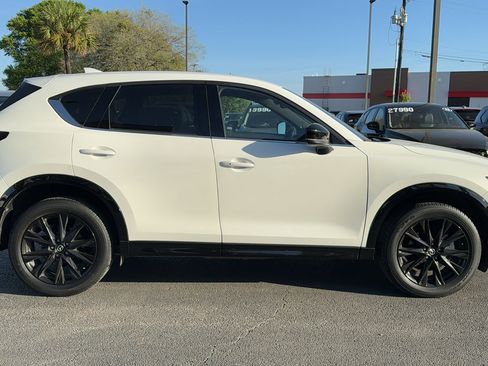 Used 2024 MAZDA CX-5 Carbon Edition image 9