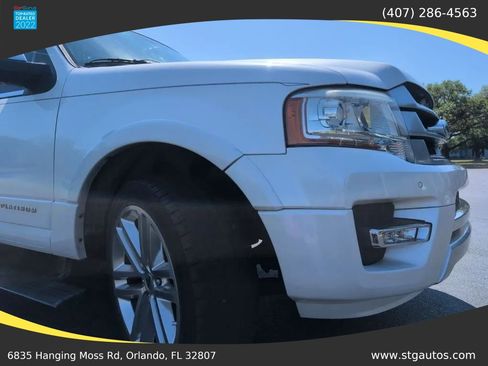 Used 2017 Ford Expedition EL Platinum RWD image 9