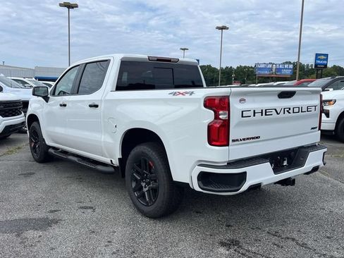 New 2026 Chevrolet Silverado 1500 RST w/ Redline Edition AWD/4WD image 3