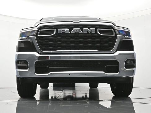 New 2026 RAM 1500 4x4 Crew Cab image 37