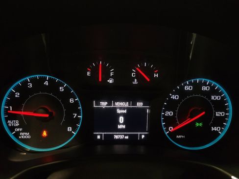 Used 2018 Chevrolet Equinox LS FWD image 23