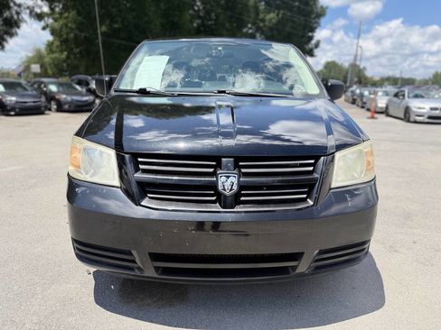 Used 2008 Dodge Grand Caravan SE FWD image 2
