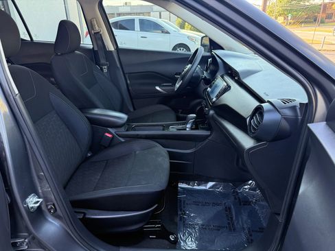Used 2022 Nissan Kicks SV w/ Interior Electronics Package image 14